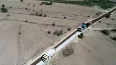 Manisa'da 5 farklı ekip 800 kilometrelik asfalt hedefi için çalışıyor Manisa'da 5 farklı ekip 800 kilometrelik asfalt hedefi için çalışıyor