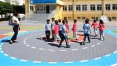 Milli Eğitim Bakanı Ziya Selçuk: Okullar gerekli hazırlıklar yapılarak açılacak, öğrenciler güvende olacak Milli Eğitim Bakanı Ziya Selçuk: Okullar gerekli hazırlıklar yapılarak açılacak, öğrenciler güvende olacak
