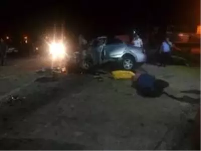 Rusya'da araçlar kafa kafaya çarpıştı: 5 ölü, 6 yaralı Rusya'da araçlar kafa kafaya çarpıştı: 5 ölü, 6 yaralı