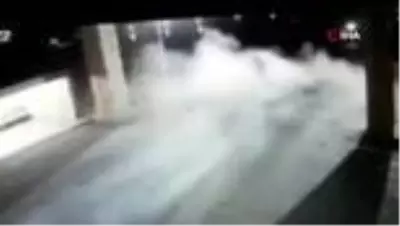 Rusya'da araçlar kafa kafaya çarpıştı: 5 ölü, 6 yaralı Rusya'da araçlar kafa kafaya çarpıştı: 5 ölü, 6 yaralı