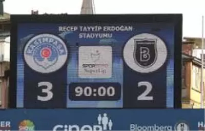 Süper Lig: Kasımpaşa: 3 Medipol Başakşehir: 2 (Maç sonucu)