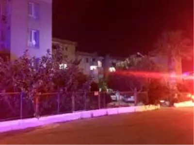 Üvey babasını uykusunda bıçakladı Üvey babasını uykusunda bıçakladı