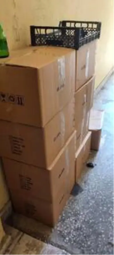 Adana'da 100 bin lira değerinde kaçak ürün ele geçirildi Adana'da 100 bin lira değerinde kaçak ürün ele geçirildi