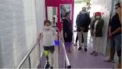Aylin protez bacağına kavuştu Aylin protez bacağına kavuştu