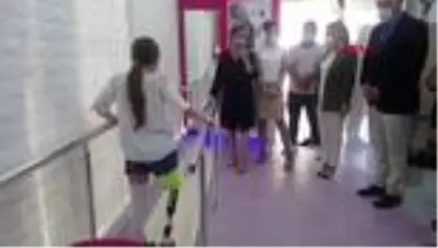 Aylin protez bacağına kavuştu Aylin protez bacağına kavuştu
