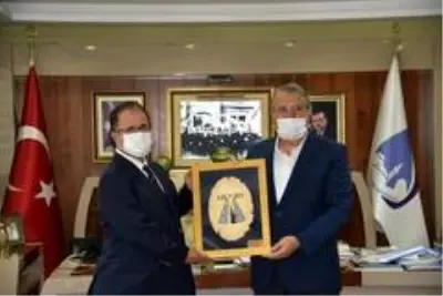 Başkan Çerçi Emniyet Müdürü Uslusoy'u ağırladı Başkan Çerçi Emniyet Müdürü Uslusoy'u ağırladı