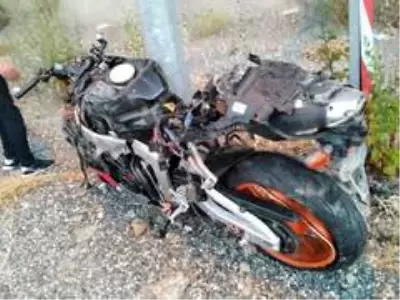Elazığ'da trafik kazasında, uzman çavuş hayatını kaybetti Elazığ'da trafik kazasında, uzman çavuş hayatını kaybetti