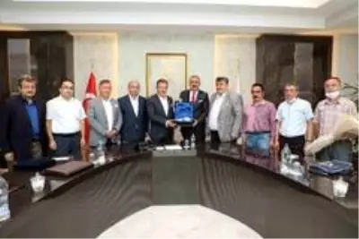 Eyüpsultan Belediyesi'nden işçilere bayram öncesi müjde Eyüpsultan Belediyesi'nden işçilere bayram öncesi müjde
