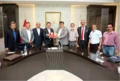 Eyüpsultan Belediyesi'nden işçilere bayram öncesi müjde Eyüpsultan Belediyesi'nden işçilere bayram öncesi müjde