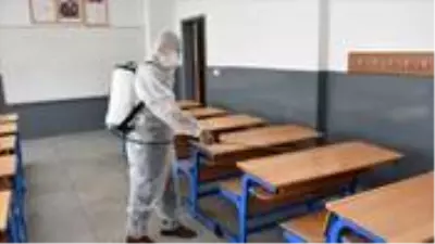 Önlemler bahçe kapısında başlıyor! Sıkı tedbir alan okullara 'temiz' belgesi de verilecek Önlemler bahçe kapısında başlıyor! Sıkı tedbir alan okullara 'temiz' belgesi de verilecek