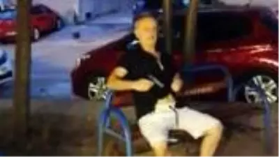 Zabıta memuru alkolün etkisiyle kendini tabancayla vurdu! O anlar saniye saniye kaydedildi Zabıta memuru alkolün etkisiyle kendini tabancayla vurdu! O anlar saniye saniye kaydedildi