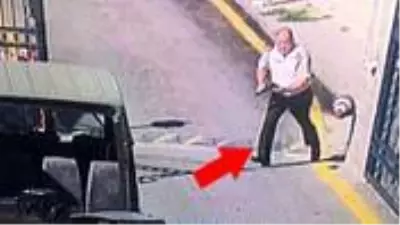 15 Temmuz gecesi darbecilere direnen Tümgeneral Ahmet Hacıoğlu emekli edildi 15 Temmuz gecesi darbecilere direnen Tümgeneral Ahmet Hacıoğlu emekli edildi