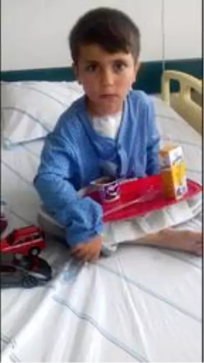 Baba ve 10 yaşındaki oğlu silahlı saldırıda öldü Baba ve 10 yaşındaki oğlu silahlı saldırıda öldü