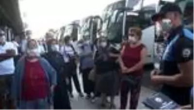 Bayram öncesi polis ekiplerinden otogar denetimi Bayram öncesi polis ekiplerinden otogar denetimi