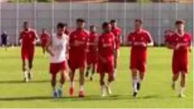 Emre Kılınç, Mert Hakan Yandaş ve Fatih Aksoy'un yıldızı Sivasspor'da parladı Emre Kılınç, Mert Hakan Yandaş ve Fatih Aksoy'un yıldızı Sivasspor'da parladı