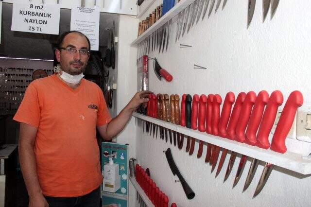 Görme engelli bıçak bileyicisine 'Yapamazsın' diyenler daimi müşterisi oldu