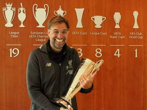 Jurgen Klopp, Premier Lig'de yılın teknik direktörü seçildi Jurgen Klopp, Premier Lig'de yılın teknik direktörü seçildi