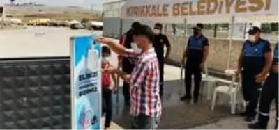 Kurban pazarında pandemi tedbirleri Kurban pazarında pandemi tedbirleri