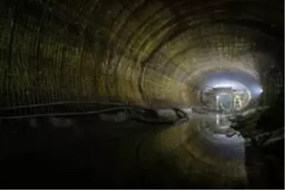 Narlıdere Metrosu'ndaki ikinci tünel üçüncü istasyona ulaştı Narlıdere Metrosu'ndaki ikinci tünel üçüncü istasyona ulaştı