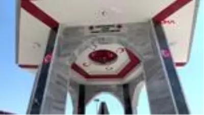 Şehit oğlunun düğünü için biriktirdiği parayla şadırvan yaptırdı Şehit oğlunun düğünü için biriktirdiği parayla şadırvan yaptırdı