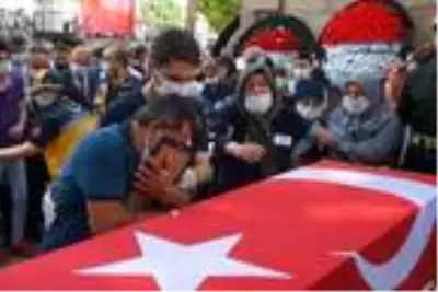 Şehit Piyade Er Arslan, son yolculuğuna uğurlandı Şehit Piyade Er Arslan, son yolculuğuna uğurlandı