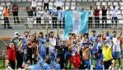 Somaspor 2-3 Pazarspor (Pazarspor, TFF 2. Lig'de) Somaspor 2-3 Pazarspor (Pazarspor, TFF 2. Lig'de)