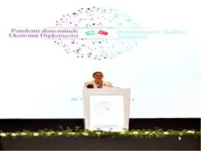'Türkiye OECD ve G20 ülkeleri arasında en hızlı büyüyen ülke konumundadır' 'Türkiye OECD ve G20 ülkeleri arasında en hızlı büyüyen ülke konumundadır'