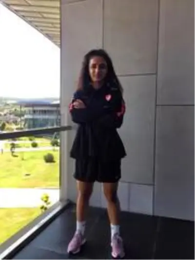 U17 Kız Milli Takımı'nın hazırlık kampı aday kadrosu açıklandı U17 Kız Milli Takımı'nın hazırlık kampı aday kadrosu açıklandı