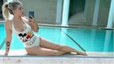 Wanda Nara'dan takipçisinin cinsel ilişki yorumuna olay yaratan yanıt: Sen neden denemiyorsun? Wanda Nara'dan takipçisinin cinsel ilişki yorumuna olay yaratan yanıt: Sen neden denemiyorsun?