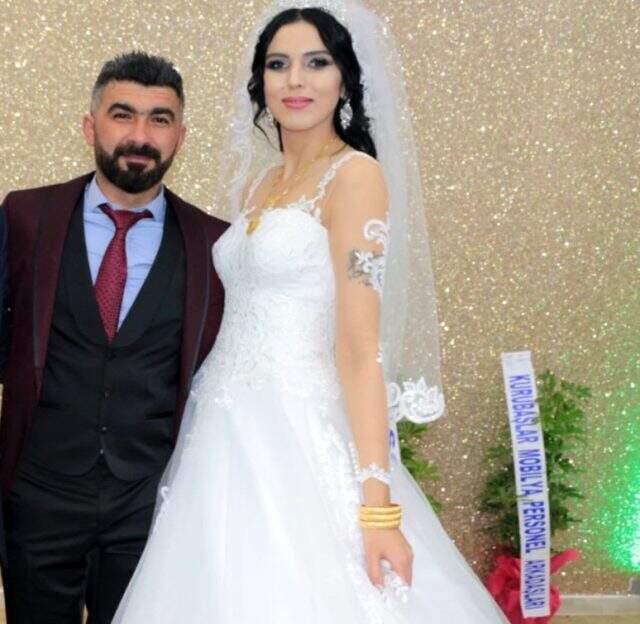 Yazışmaları basına sızdı! Belediye başkanı, şoförünün karısına 'Erotik fotoğraf gönder' diye mesaj atmış Yazışmaları basına sızdı! Belediye başkanı, şoförünün karısına 'Erotik fotoğraf gönder' diye mesaj atmış