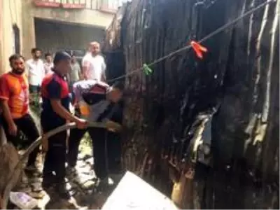 Yüksekova'da korkutan yangın Yüksekova'da korkutan yangın