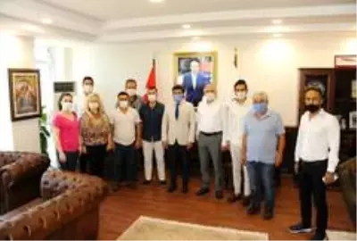 AK Parti Efeler İlçe Başkanlığı'ndan Rektör Aldemir'e ziyaret AK Parti Efeler İlçe Başkanlığı'ndan Rektör Aldemir'e ziyaret