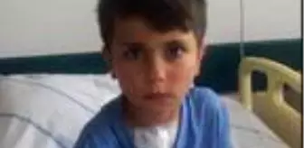 Kadınhanı: Babasıyla birlikte öldürülen 10 yaşındaki İzzet, geçen yıl kalp ameliyatı olmuş Kadınhanı: Babasıyla birlikte öldürülen 10 yaşındaki İzzet, geçen yıl kalp ameliyatı olmuş