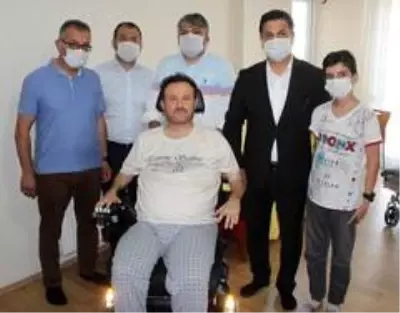 Bakan Kasapoğlu, Manisalı Ahmet'in hayalini gerçekleştirdi Bakan Kasapoğlu, Manisalı Ahmet'in hayalini gerçekleştirdi