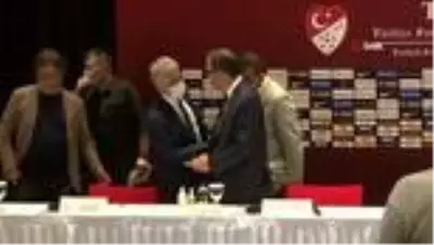 Bakan Kasapoğlu: 'Türk sporunun çıkarları olduğu müddetçe başaramayacağımız bir şey yok' Bakan Kasapoğlu: 'Türk sporunun çıkarları olduğu müddetçe başaramayacağımız bir şey yok'