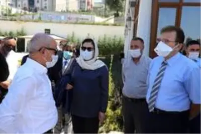 Son dakika haberi! Başkan Akgün, Vecdet Öz'ü acı gününde yalnız bırakmadı Son dakika haberi! Başkan Akgün, Vecdet Öz'ü acı gününde yalnız bırakmadı