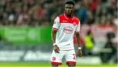 Beşiktaş, Nana Ampomah'ın peşinde Beşiktaş, Nana Ampomah'ın peşinde
