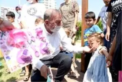 Çocuklara bayram hediyesi Çocuklara bayram hediyesi