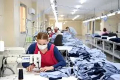 Çocuklara bayram hediyesi Çocuklara bayram hediyesi