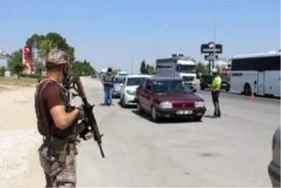Denizli'de huzur ve güven operasyonları devam ediyor Denizli'de huzur ve güven operasyonları devam ediyor