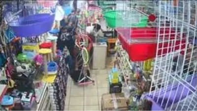 Son dakika haberi! Dünürünün iş yerini basıp sopayla öldüresiye dövdüler Son dakika haberi! Dünürünün iş yerini basıp sopayla öldüresiye dövdüler
