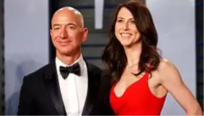 Dünyanın en zengin ikinci kadını yazar Mackenzie Scott eski eşi Jeff Bezos'tan ayrıldıktan sonra... Dünyanın en zengin ikinci kadını yazar Mackenzie Scott eski eşi Jeff Bezos'tan ayrıldıktan sonra...
