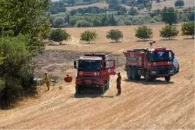 Ezine'de anız yangını Ezine'de anız yangını