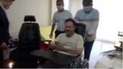 Gençlik ve Spor Bakanı Kasapoğlu'ndan eski itfaiye erini hayata bağlayacak hediye Gençlik ve Spor Bakanı Kasapoğlu'ndan eski itfaiye erini hayata bağlayacak hediye