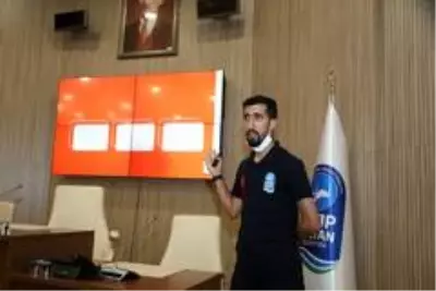 Kurban Kesimi ve Hijyen Kursu'nda sertifikalar verildi Kurban Kesimi ve Hijyen Kursu'nda sertifikalar verildi