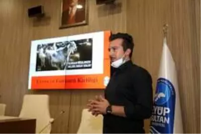 Kurban Kesimi ve Hijyen Kursu'nda sertifikalar verildi Kurban Kesimi ve Hijyen Kursu'nda sertifikalar verildi