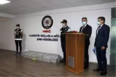 Malatya'da zehir tacirlerine büyük darbe: 195 kilo eroin ele geçirildi Malatya'da zehir tacirlerine büyük darbe: 195 kilo eroin ele geçirildi
