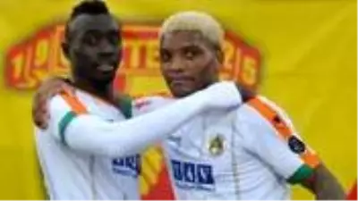 Medipol Başakşehir, Aytemiz Alanyasporlu Junior Fernandes ile prensipte anlaştı Medipol Başakşehir, Aytemiz Alanyasporlu Junior Fernandes ile prensipte anlaştı