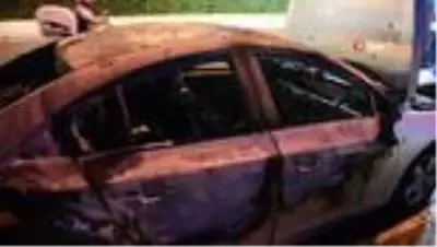 Seyir halindeki otomobilde yangın çıktı Seyir halindeki otomobilde yangın çıktı