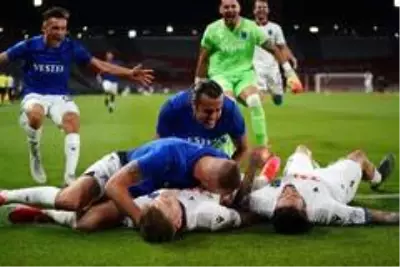 Son dakika... Ziraat Türkiye Kupası Finali: Trabzonspor: 2 Aytemiz Alanyaspor: 0 (Maç sonucu) Son dakika... Ziraat Türkiye Kupası Finali: Trabzonspor: 2 Aytemiz Alanyaspor: 0 (Maç sonucu)
